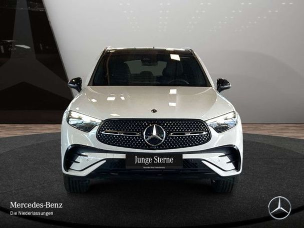 Mercedes-Benz GLC 300 e AMG 230 kW image number 3