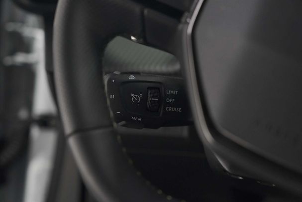 Peugeot 2008 PureTech 130 96 kW image number 44