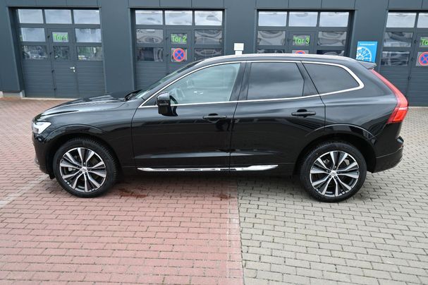 Volvo XC60 AWD B5 173 kW image number 1