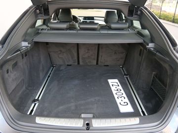 Car image 36