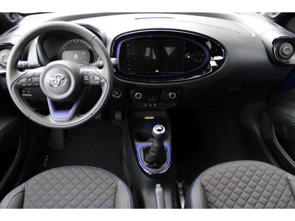 Toyota Aygo X 53 kW image number 13