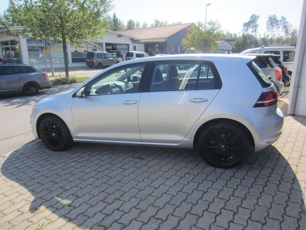 Volkswagen Golf 85 kW image number 12