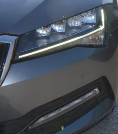 Car image 21