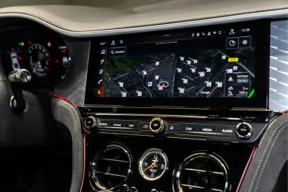 Car image 35
