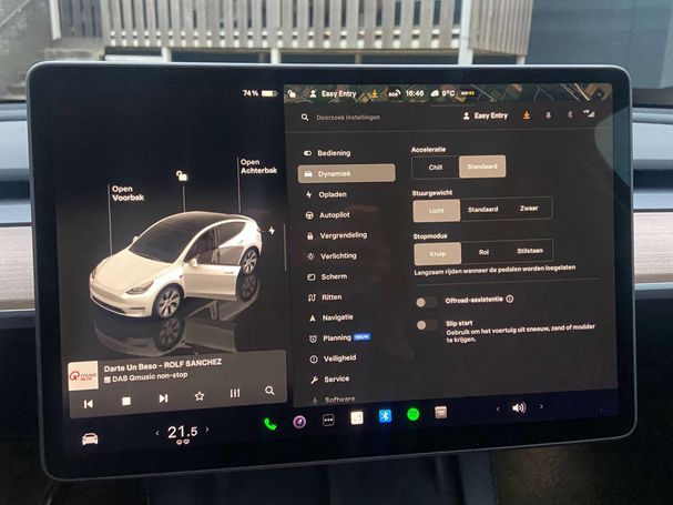 Tesla Model Y Long Range AWD 378 kW image number 24