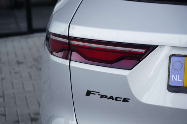 Jaguar F-Pace P400e R-Dynamic S 297 kW image number 8