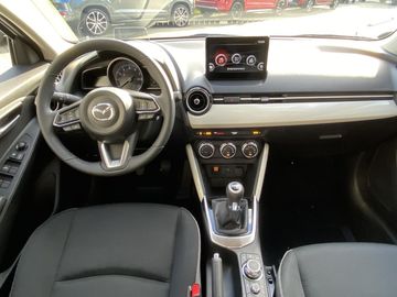 Car image 19