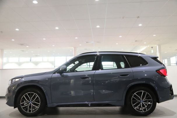 BMW iX1 xDrive30 M Sport 228 kW image number 2