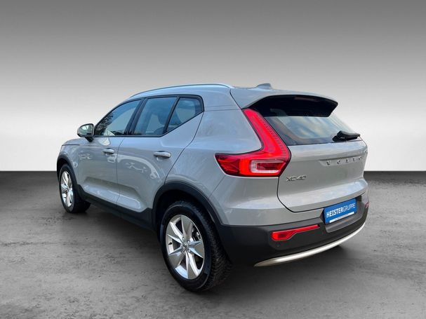 Volvo XC40 T2 Core 95 kW image number 4