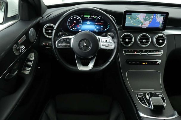 Mercedes-Benz C 300 de T AMG 225 kW image number 4