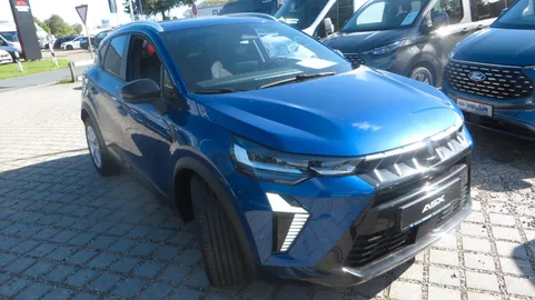 Car image 2