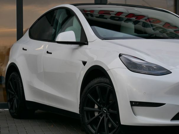 Tesla Model Y 60 Long Range AWD 378 kW image number 7