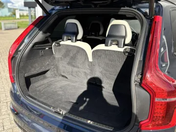 Car image 37