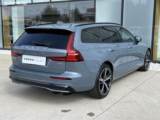 Volvo V60 B4 145 kW image number 13