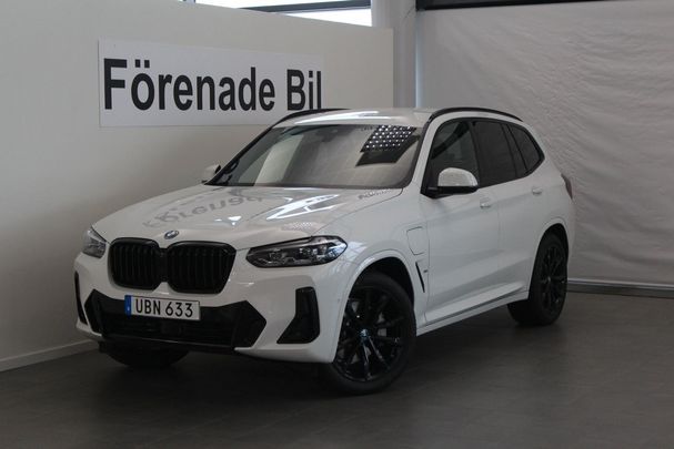 BMW X3 xDrive30e 215 kW image number 1