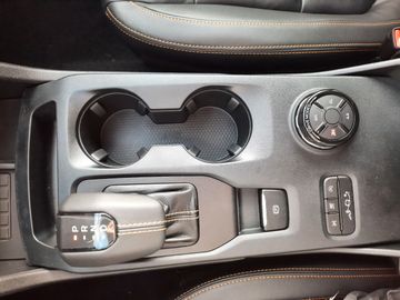 Car image 30