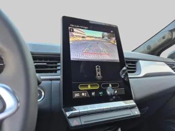 Car image 27