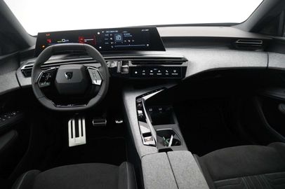 Car image 31