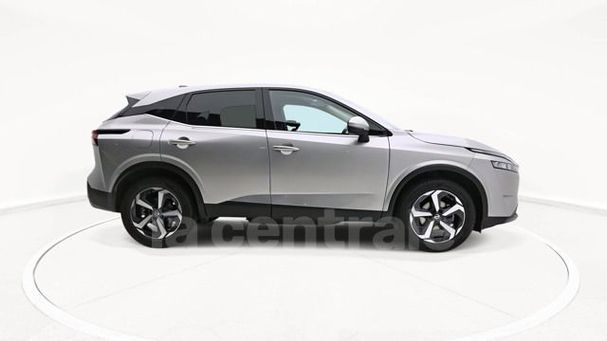 Nissan Qashqai 1.3 DIG-T N-CONNECTA 103 kW image number 3