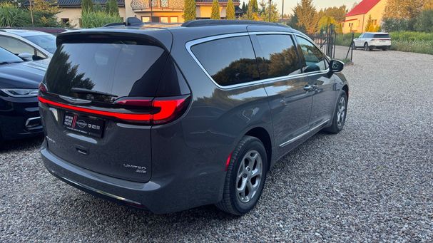 Chrysler Pacifica 221 kW image number 3