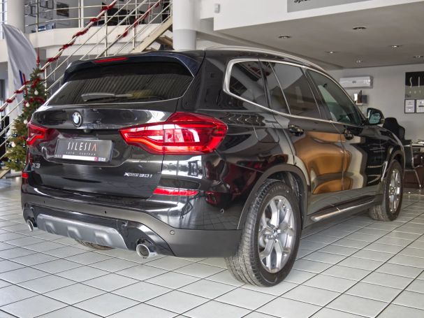 BMW X3 xDrive30i Luxury Line 185 kW image number 6