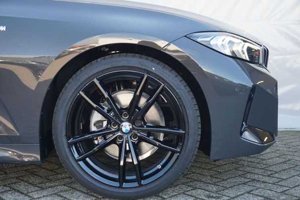 BMW 320i Touring 135 kW image number 6