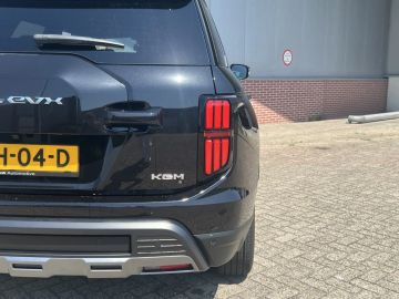 Car image 29