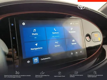 Car image 15