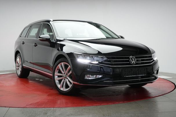 Volkswagen Passat Variant 1.5 TSI Elegance DSG 110 kW image number 2