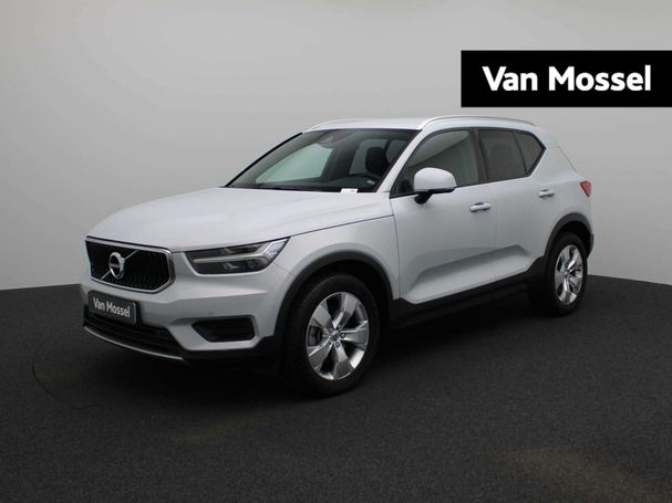 Volvo XC40 D3 AWD Momentum 110 kW image number 1