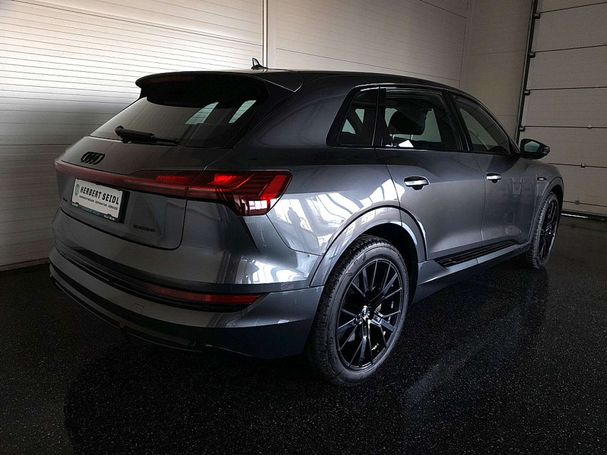 Audi e-tron 50 quattro S-line 230 kW image number 2