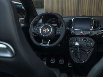 Car image 31