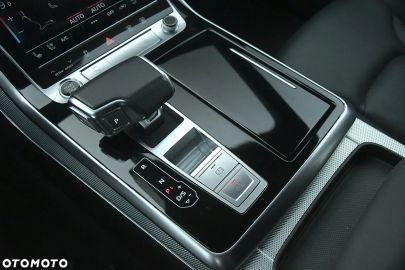 Car image 39