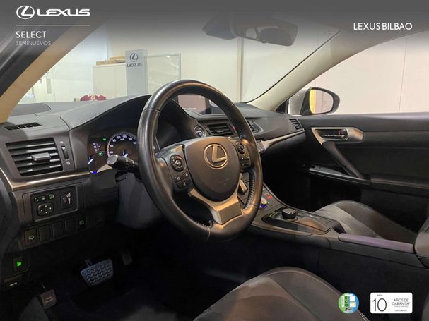 Lexus CT 200h 100 kW image number 20