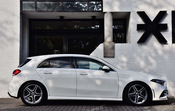 Mercedes-Benz A 180 d Line 85 kW image number 3