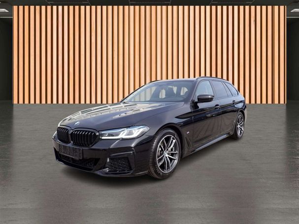 BMW 520i Touring 135 kW image number 2