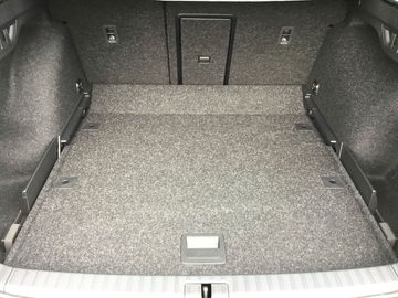 Car image 36