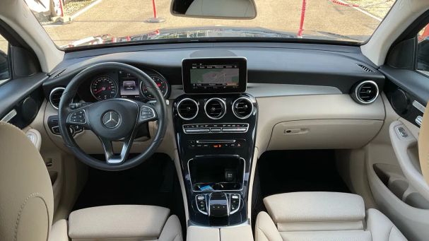 Mercedes-Benz GLC 300 180 kW image number 15