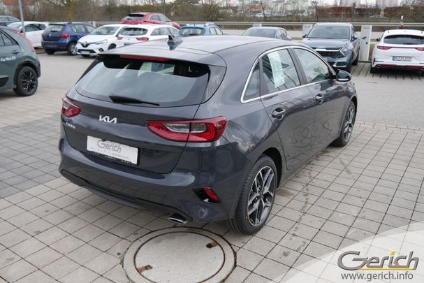 Kia Ceed 1.5 T-GDI Spirit DCT7 118 kW image number 3