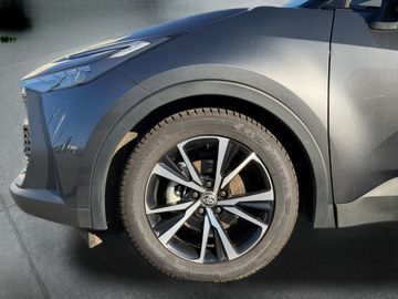 Car image 21