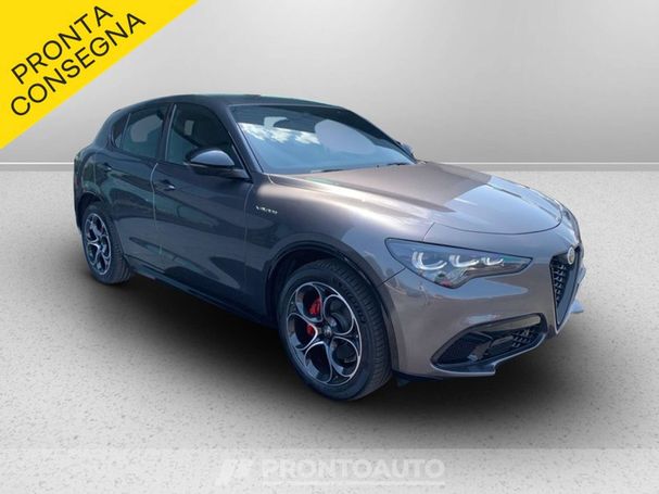 Alfa Romeo Stelvio 2.0 Q4 206 kW image number 2