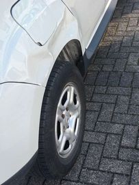 Car image 31