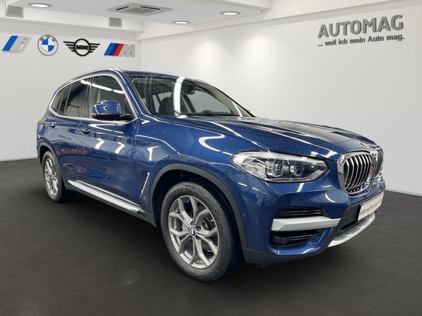 BMW X3 xDrive20i 135 kW image number 2