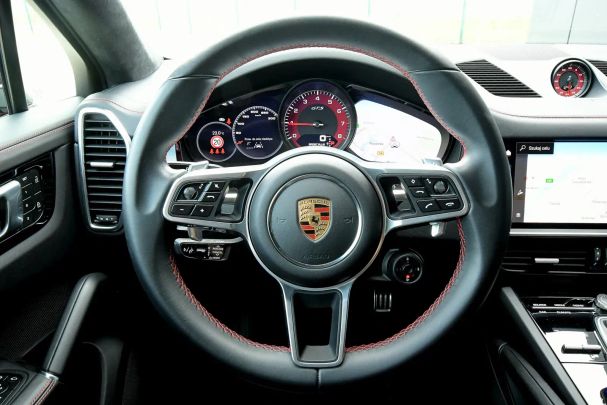 Porsche Cayenne GTS Coupé 338 kW image number 21