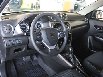 Car image 11