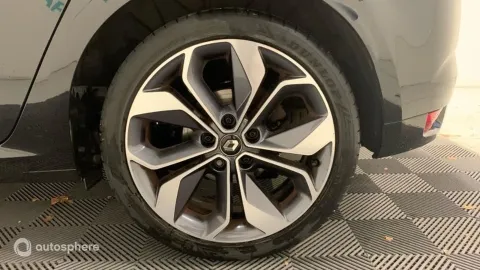 Car image 20