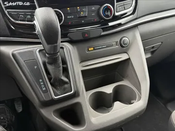 Car image 27