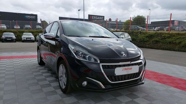 Peugeot 208 PureTech 82 Signature 60 kW image number 1