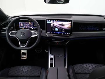 Car image 36