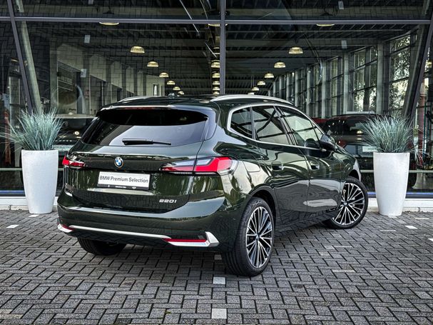 BMW 220i Active Tourer 115 kW image number 2